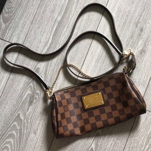 Louis Vuitton Eva Clutch